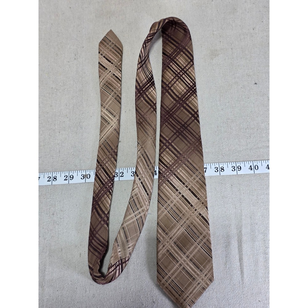 Wembley Mens Brown Tan Plaid Polyester Necktie Formal Business Suit Accessory